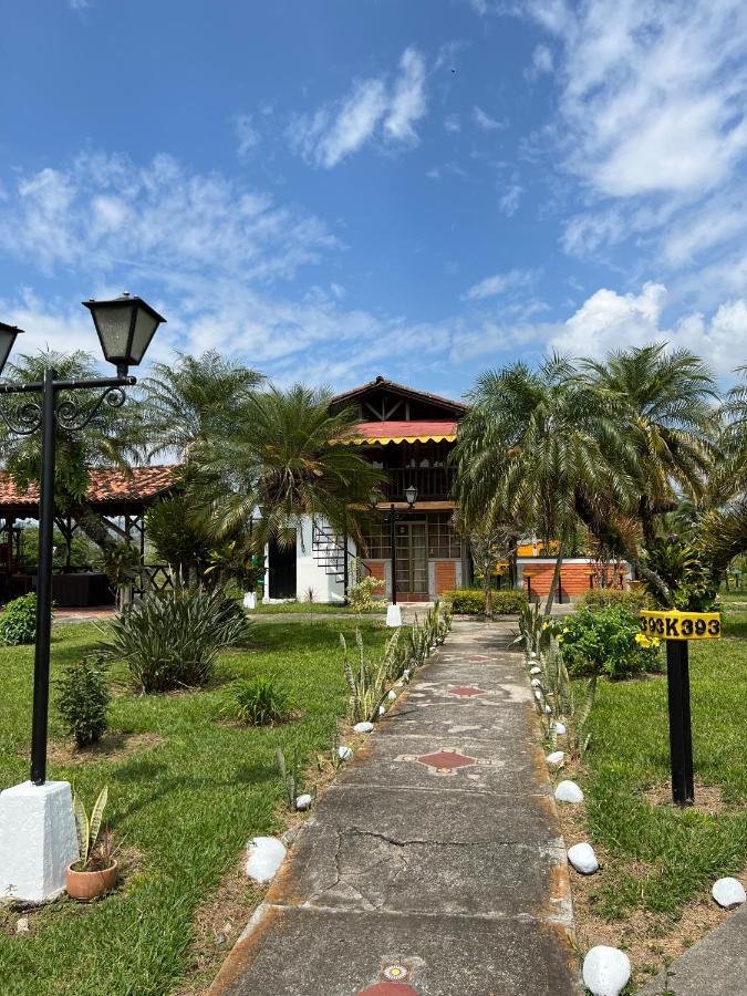 Casa Lemar Hotel Quimbaya Exterior photo